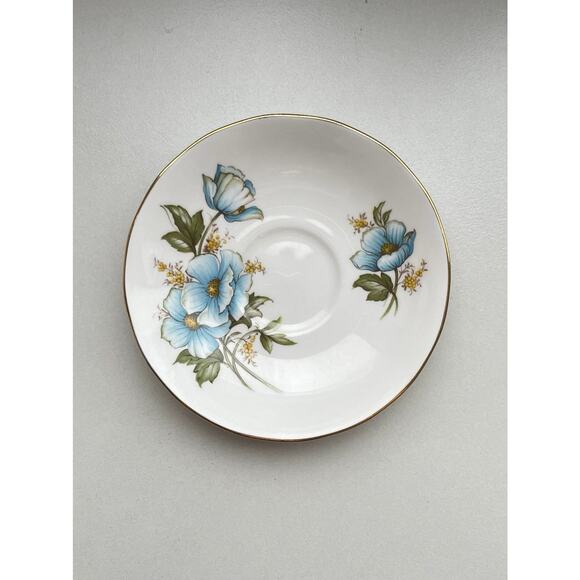 Queen Anne Blue Poppy Flowers Saucer Vintage Bone China England - Picture 1 of 9